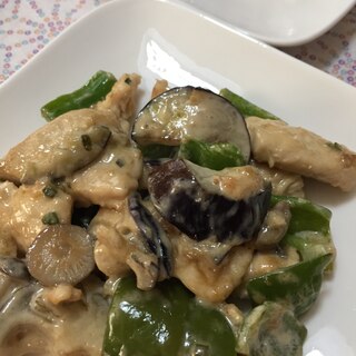 鶏胸肉のオイマヨニンニク炒め